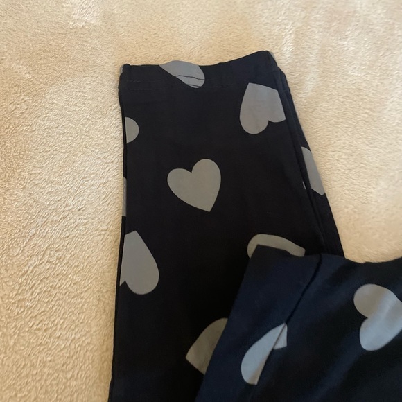 Torrid Full Length Heart Leggings - Various Sizes - Picture 3 of 14